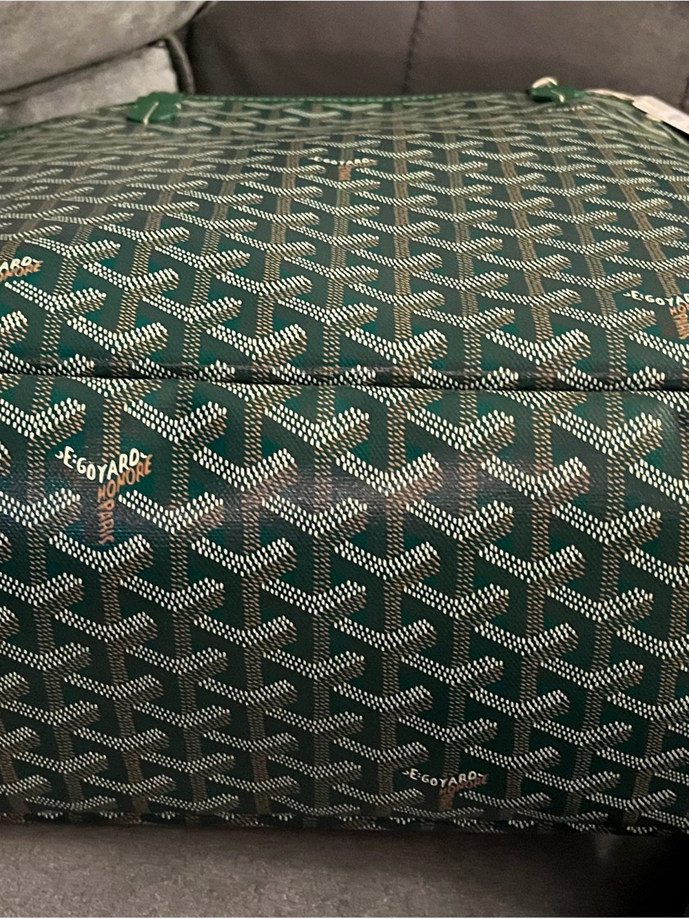 Goyard Green Saint Louis PM Large Tote with Signature Chevron - Picture 9 of 13